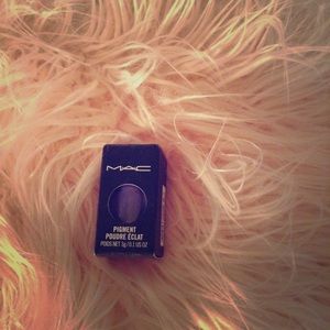 Mac pigment